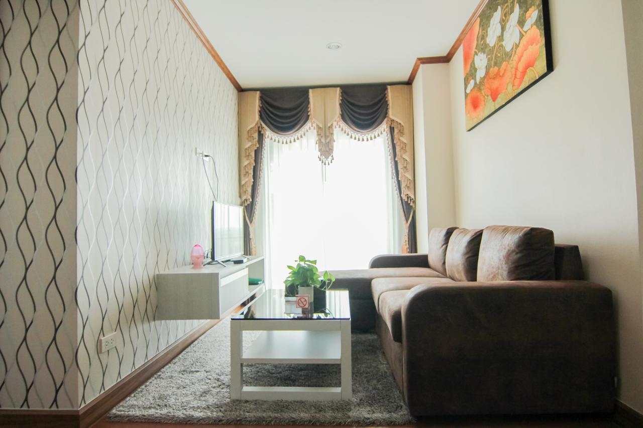 Tada Condotel Buriram Kültér fotó