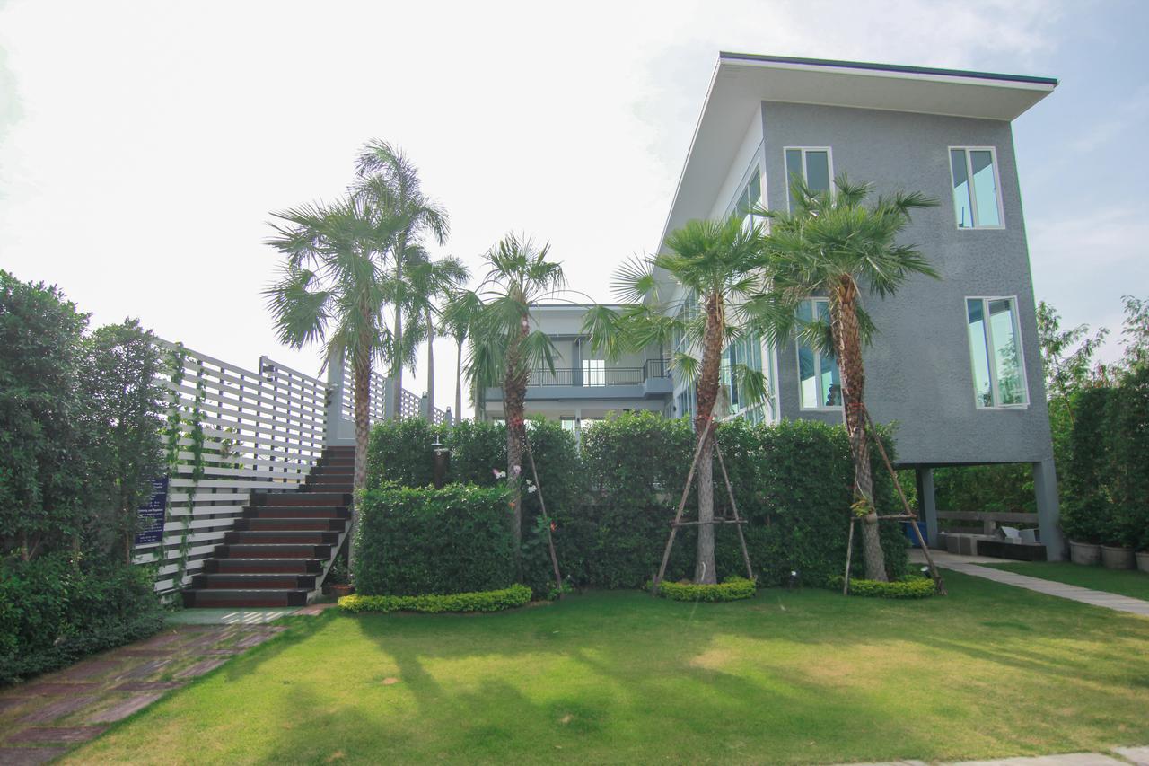 Tada Condotel Buriram Kültér fotó