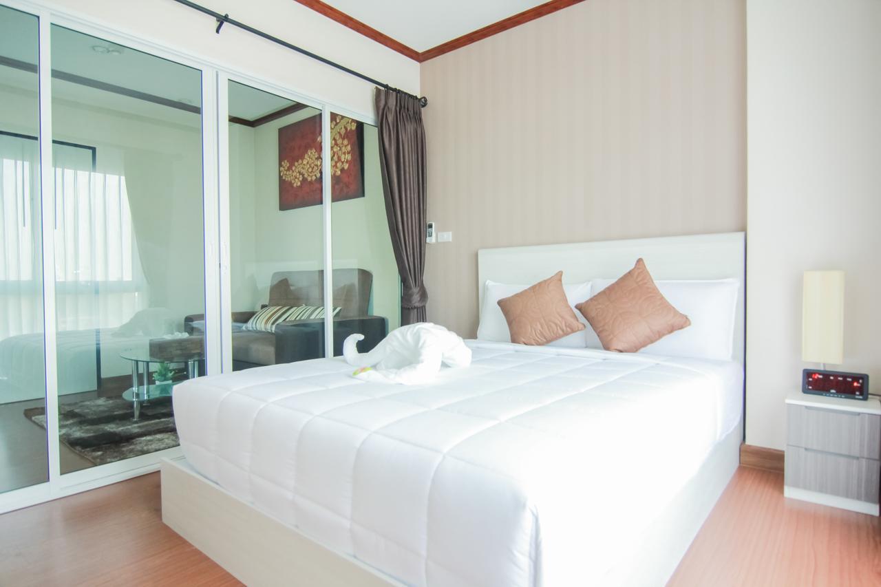 Tada Condotel Buriram Kültér fotó