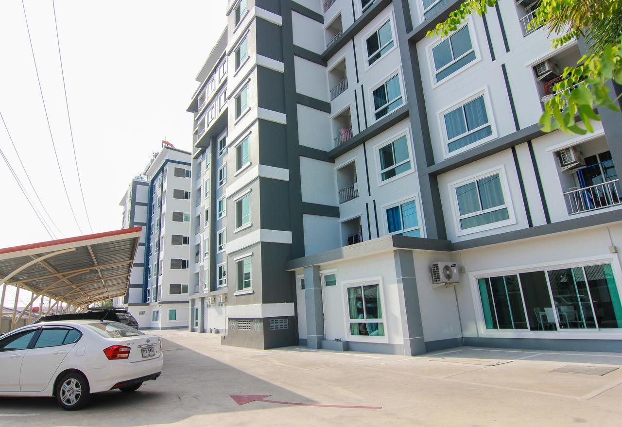 Tada Condotel Buriram Kültér fotó